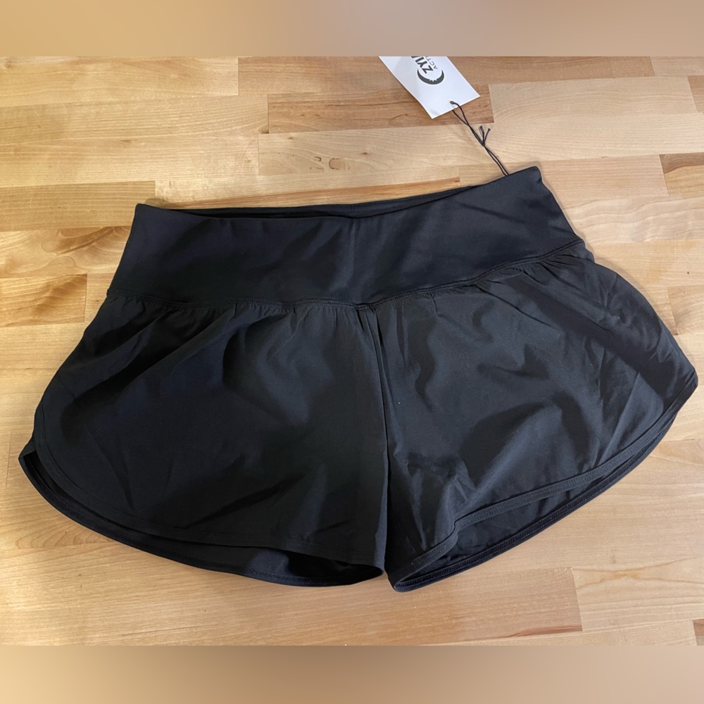 NWT Black Zyia Trainer Shorts